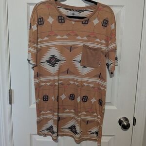 On The Byas Mens Pocket T Shirt Aztec Pattern XL Short Sleeve